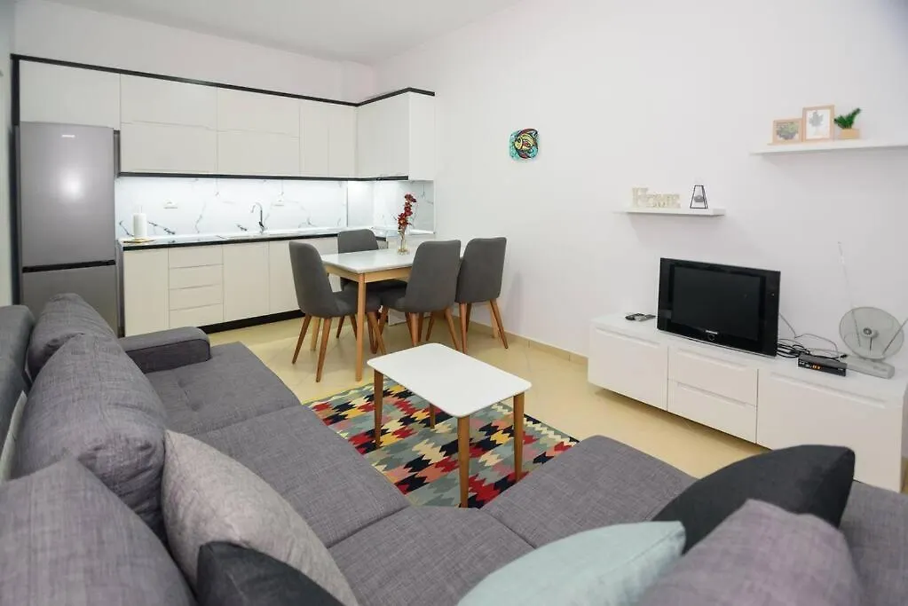 A'Guest Apartments Влёра